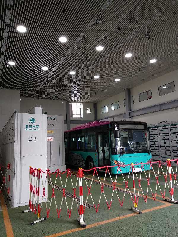索樂(lè)圖導(dǎo)光管安裝在同里能源小鎮(zhèn)同悅樓