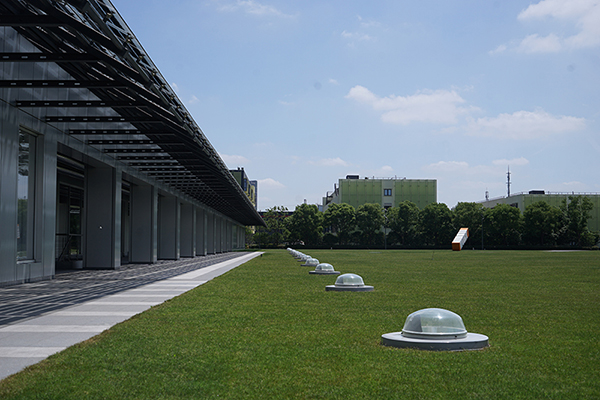 有了索樂圖導(dǎo)光管采光系統(tǒng)，這處建筑獲得LEED鉑金綠色建筑認(rèn)證